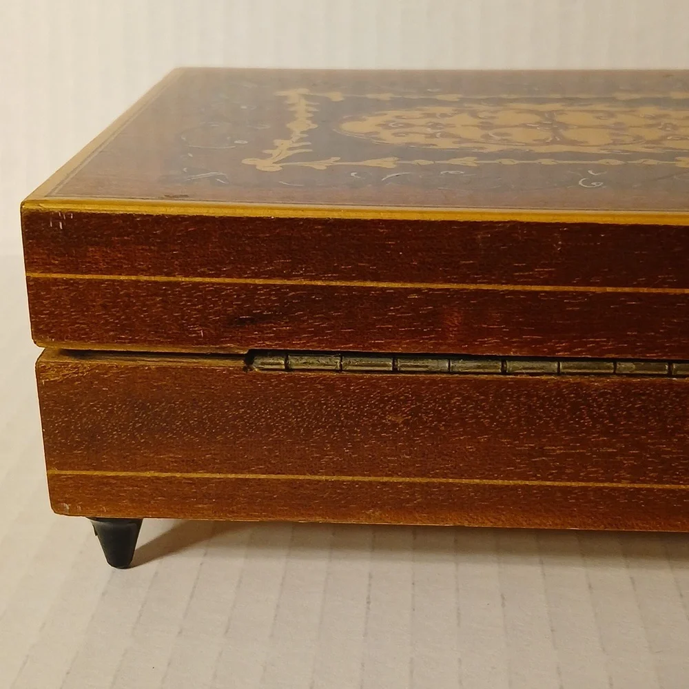 ITALIAN Wooden Musical Jewelry Box 